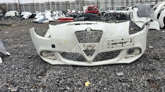 ALFA ROMEO GİULİETTA ÖN TAMPON ORİJİNAL ÇIKMA