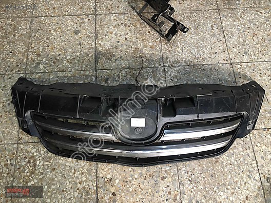 Orjinal Toyota Corolla Ön Panjur Eyupecan Oto'da Bulunur