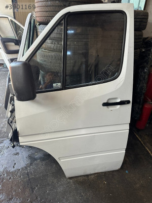 MERCEDES SPRİNTER 1998-05 SOL ÖN KAPI ÜÇEL OTO ÇIKMA BURSA