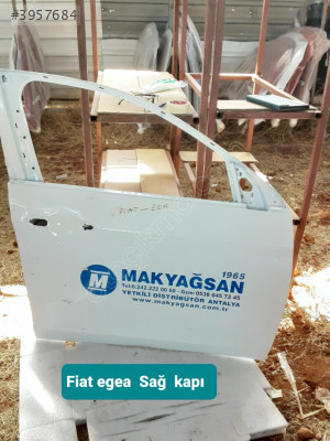 Fiat egea  Sağ  kapı