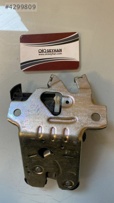 3G0827503C volkswagen passat B8 bagaj kilidi