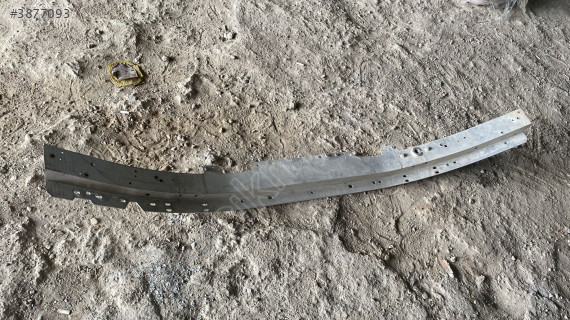 Mercedes E serisi w213 tampon demiri