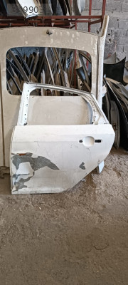 Ford focus 3 sol arka kapı