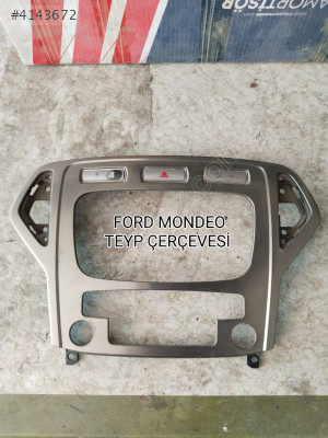 FORD MONDEO ORJİNAL TEYP VE KLİMA ÇERÇEVESİ