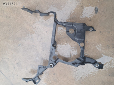 RENAULT CLİO 5 EKSANTRİK ARA BAĞLANTI PLASTİĞİ 135020211R