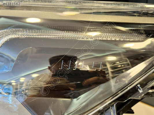 TOYOTA HİLUX 2017-2020 LEDLİ SOL SAĞ FAR TAKIM