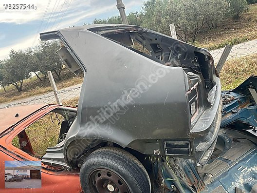 OTO CEMDEN ÇIKMA RENAULT 19 HB KESME SOL ARKA ÇAMURLUK