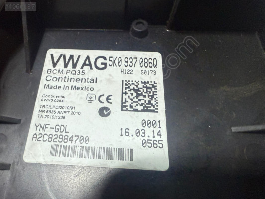 2014 VW JETTA MANUEL 6 İLERİ 1.2 TSİ BCM KONFOR BEYNİ 5K0937086Q