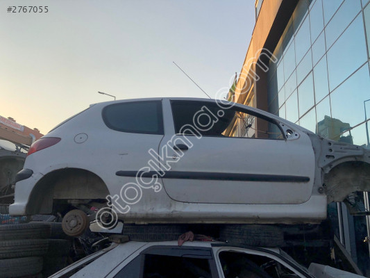 PEUGEOT   206 TEK  KAPI  ÇIKMA  SAĞ  ARKA    ÇAMURLUK