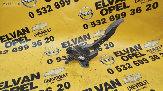 Opel Corsa C Çıkma Gaz Pedalı - GM