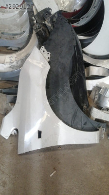 OPEL ASTRA J SAĞ ÖN ÇAMURLUK