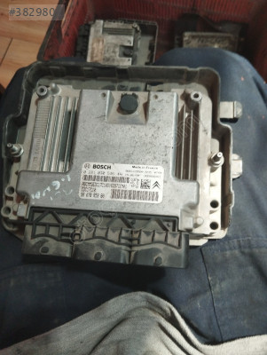 PEUGEOT 301 1.6 MOTOR BEYNİ