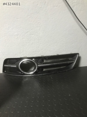 Cars  SUVs / Hatches  Bodywork / AUDİ A3 Sag Sis Farı Çerçevesi