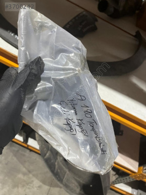 MERCEDES A180 TAMPON BRAKETİ ORJİNAL ÇIKMA YEDEK PARÇA