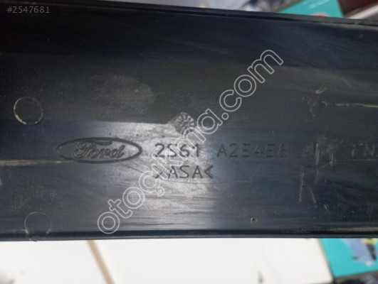 Ford Fiesta 02-08.Arka sağ kapı çıtası A25458