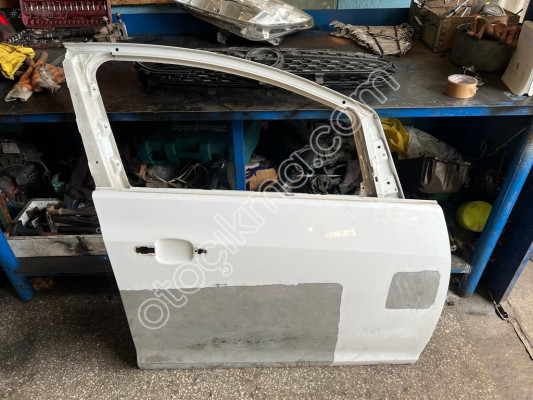 ASTRA J SAG ÖN KAPI