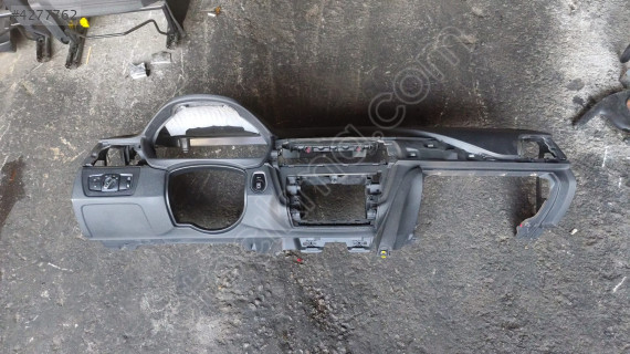 BMW F30 TORPİDO OTO FEDAİ