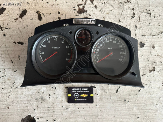 OPEL ZAFİRA ASTRA KİLOMETRE SAATİ ÇIKMA ORJİNAL GM 13216690 PM