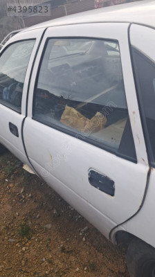 OPEL VECTRA A SOL ARKA KAPI.OTO ERKAN ÜNYE