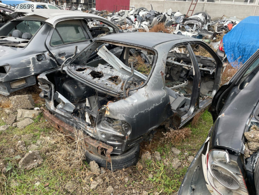 HYUNDAİ ACCENT YUMURTA KASA ÇIKMA PARÇALAR