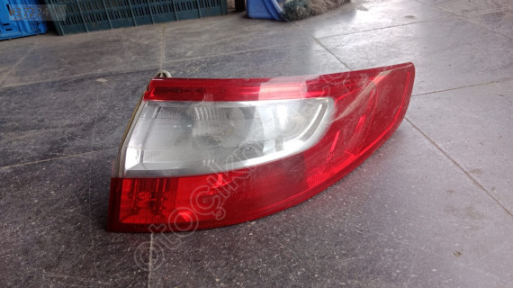 Renault Fluence sağ dış stop lambası orijinal