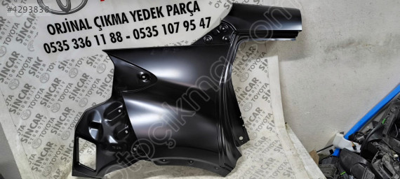 TOYOTA CHR 2024 2026 ARKA ÇAMURLUK SAĞ ORTA DİREK