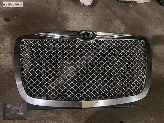 CHRYSLER 300C ORJİNAL ÖN PANJUR