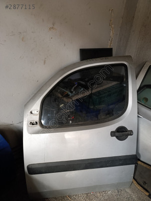 Fiat Doblo sol ön kapı
