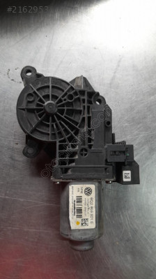 Polo ,t5 sag on cam motoru çıkma