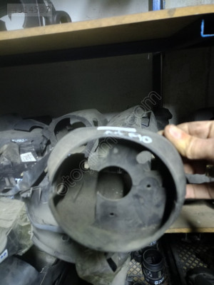 Mercedes 190 direksiyon kolunu alt üst kaplama bakalit