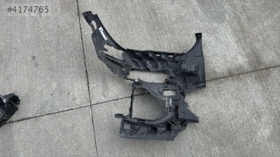 BMW X5 G05 SOL ÖN TAMPON DESTEK BRAKETİ 51118069227