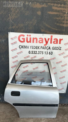 OPEL VECTRA B SAĞ ARKA KAPI