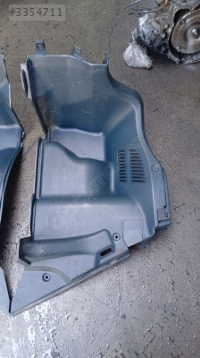 mazda Lantis Bagaj Plastikleri