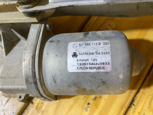 2011 SKODA ROOMSTER ÖN CAM SİLGİ MOTORU ORJ ÇIKMA