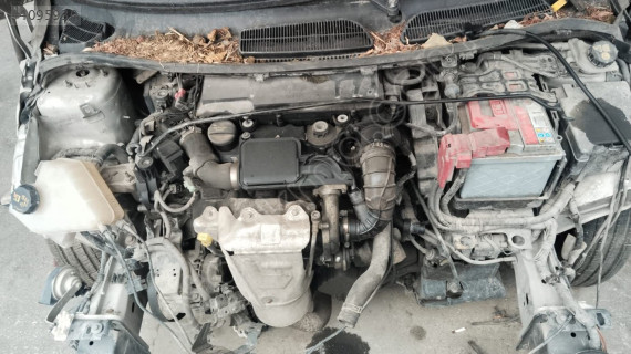 Ford Fiesta 1.4 Dizel DV4 Çıkma Motor Parçası