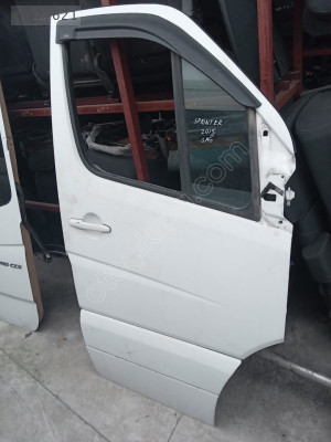mercedes sprinter 2014 çıkma orjinal sağ ön kapı (son fiyat)