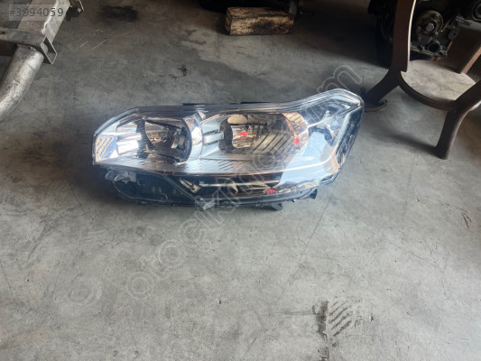 Citroen C5 ledli far