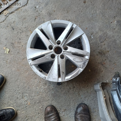 WOSWAGEN  GOLF 8 VE DIGER UYUMLU JANT 1 ADET