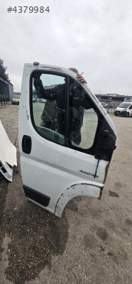 Jumbour Ducato sağ ön kapı