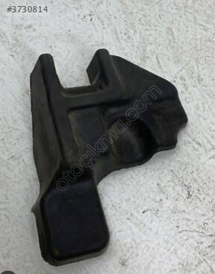 Peugeot 208 ön cam alt ızgara sağ 9824773080