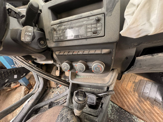 Renault Express Çıkma 1.5 Blue Dci Kalorifer Kumanda Paneli