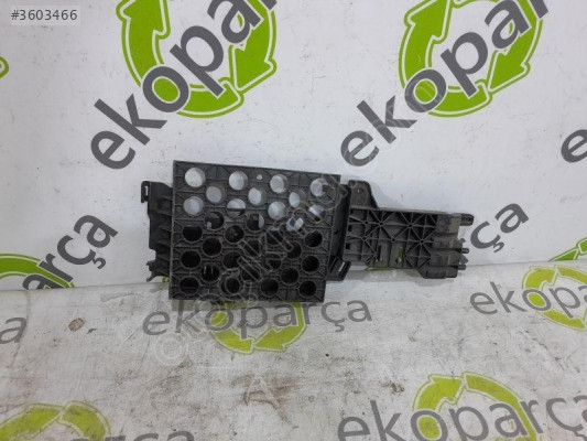 BMW 3 SERİSİ 2019 2023 G20 G02 SAĞ KOLTUK BRAKETİ 2963738