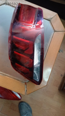 Peugeot 301 makyajlı kasa sağ ve sol arka stop lambası dkn