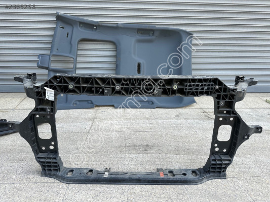 HYUNDAİ BAYON ÇIKMA ORJİNAL ÖN PANEL