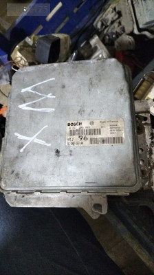 Peugeot 605 Engine Control Module ECM / ECU 9624518780 Bosch