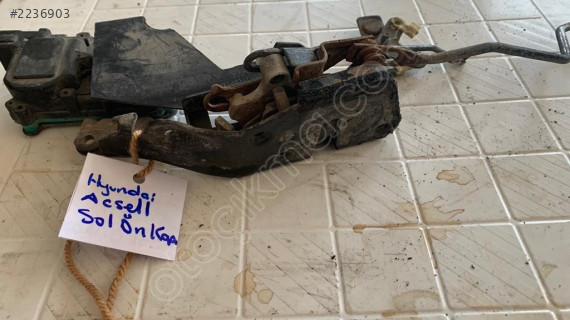 Hyundai Accent Sol Ön Kapı Kilidi