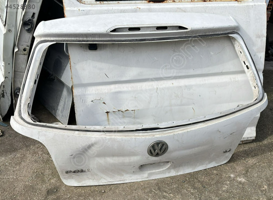 VOLKSWAGEN POLO BAGAJ KAPAĞI
