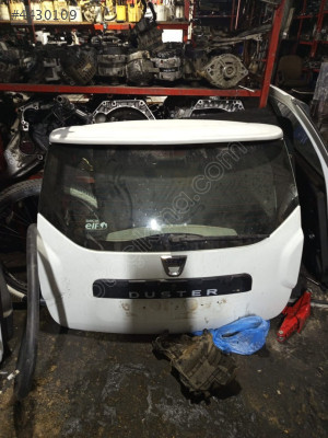 DACİA DUSTER BAGAJ KAPAĞI