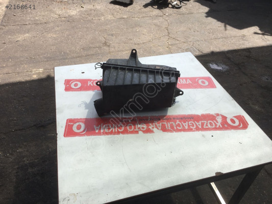 VOLVO 460 HAVA FİLTRE KUTUSU