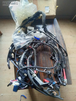 MEGANE 4 MOTOR TESİSATI 1.5 DCİ 240118031R